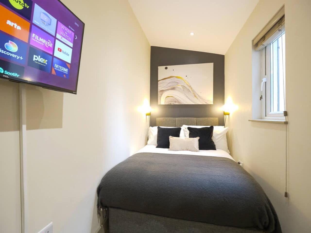 Fast Wifi Desk Netflix 13min To Battersea Park Wd * Londra